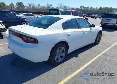 2015 Dodge Charger Police z USA, uszkodzony, nr VIN 2C3CDXAT4FH925182